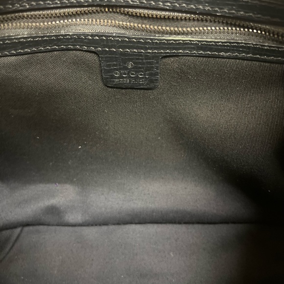 Large hobo Gucci purse - Picture 4 of 5